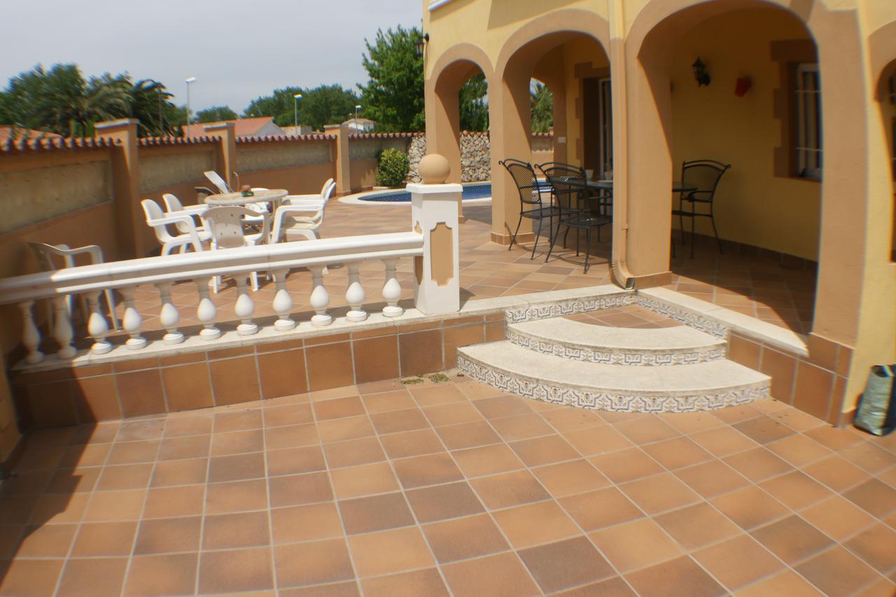Goldhome - Carlit - Casa 9 Habitaciones, Piscina Privada, Sala De Juegos Эмпуриабрава Экстерьер фото