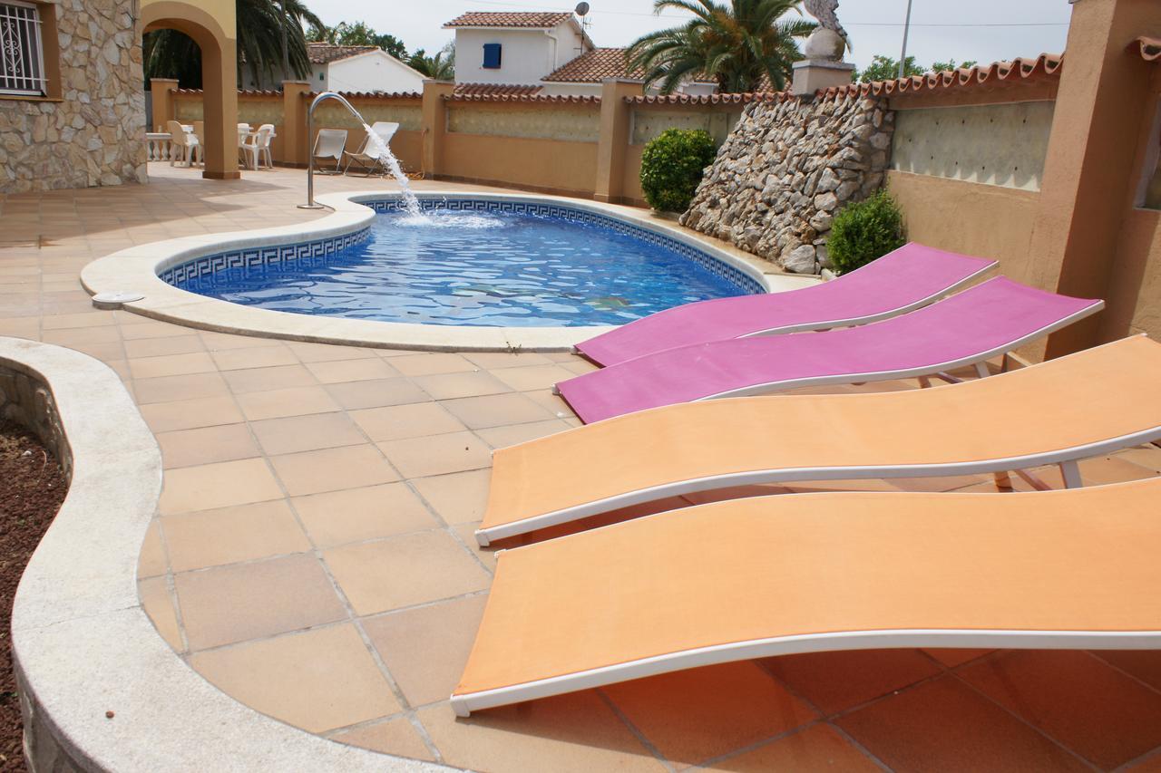 Goldhome - Carlit - Casa 9 Habitaciones, Piscina Privada, Sala De Juegos Эмпуриабрава Экстерьер фото