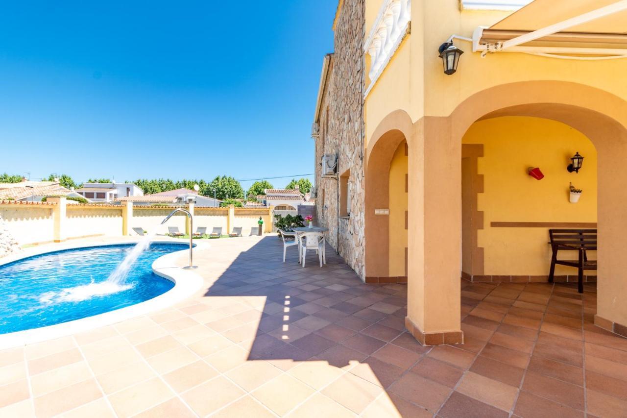 Goldhome - Carlit - Casa 9 Habitaciones, Piscina Privada, Sala De Juegos Эмпуриабрава Экстерьер фото